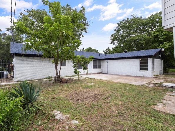 6920  Robinhood Lane , Fort Worth Texas 76112