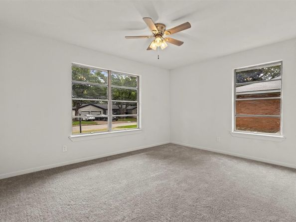6920  Robinhood Lane , Fort Worth Texas 76112