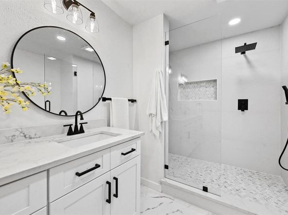 5332  Everglade Road , Dallas Texas 75227