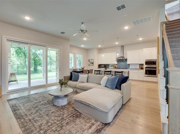 3568  Golden Bell Court , Heath Texas 75126