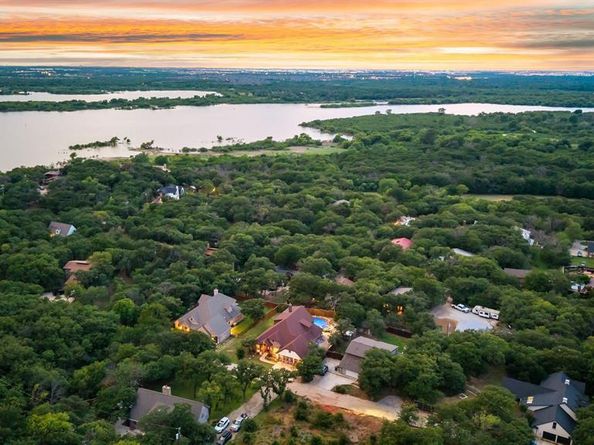 3423  Lakewood Lane , Flower Mound Texas 75022