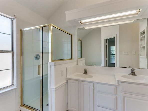 7636  Arbor Ridge Court , Fort Worth Texas 76112