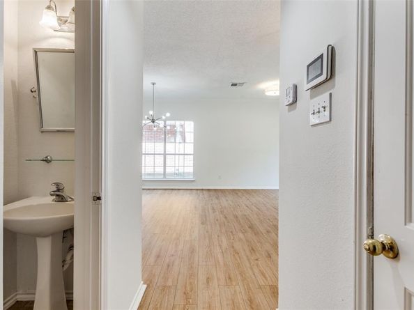7636  Arbor Ridge Court , Fort Worth Texas 76112