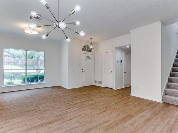 7636  Arbor Ridge Court , Fort Worth Texas 76112