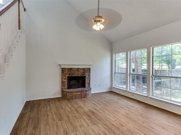 7636  Arbor Ridge Court , Fort Worth Texas 76112