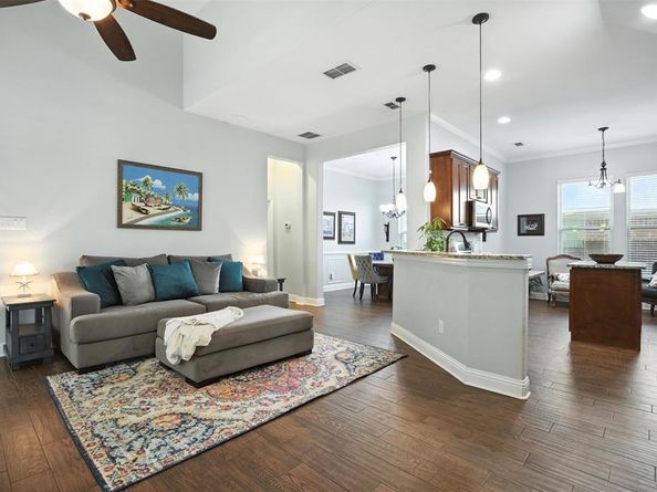 4520 N Shore Drive , The Colony Texas 75056