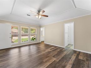 1317  Broadmoor Lane , Irving Texas 75061