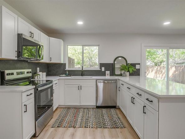 7512  Marrs Drive , Fort Worth Texas 76140