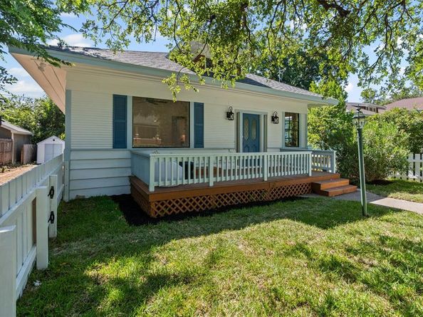 2250  Lipscomb Street , Fort Worth Texas 76110