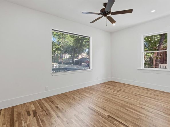2250  Lipscomb Street , Fort Worth Texas 76110