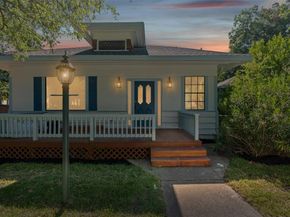 2250  Lipscomb Street , Fort Worth Texas 76110