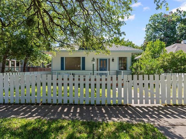 2250  Lipscomb Street , Fort Worth Texas 76110