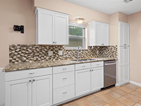 3105  Steeplechase Trail , Arlington Texas 76016