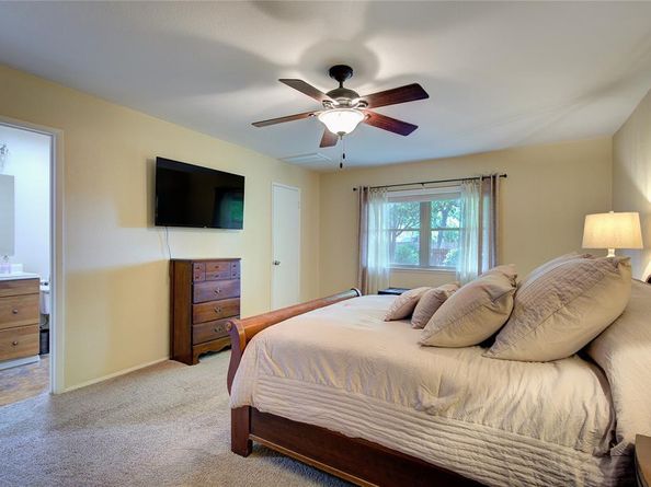 5610  Christie Lane , Garland Texas 75044