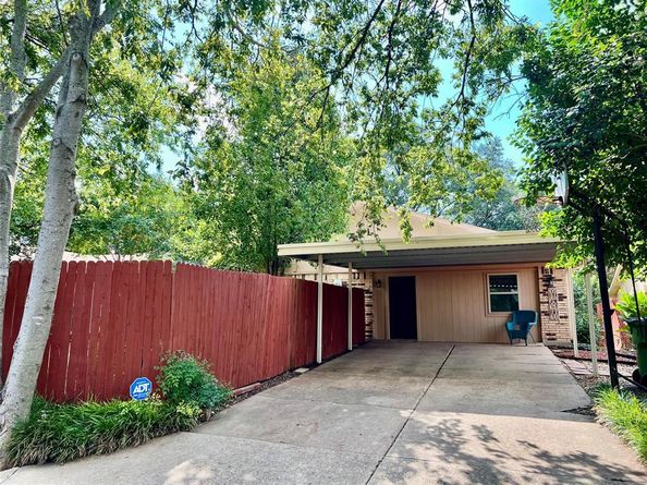 5610  Christie Lane , Garland Texas 75044