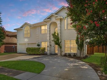 809  Oak Hollow Lane 