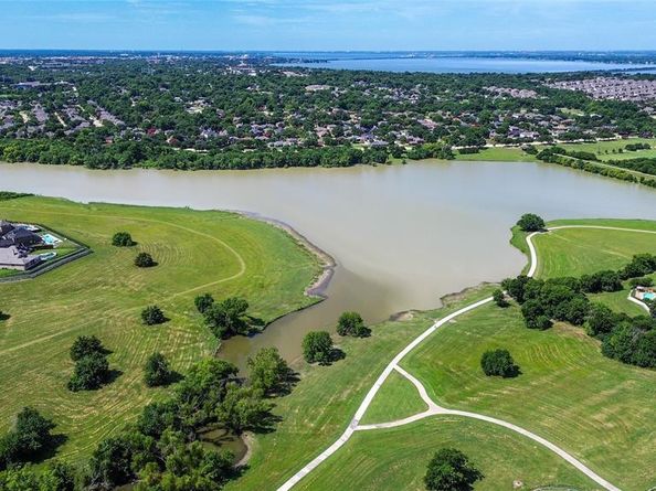 1402  Palasades Court , Rockwall Texas 75087