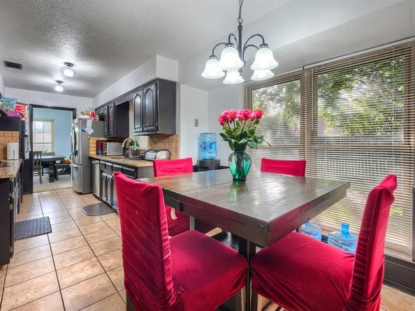 1048  Sherod Drive , DeSoto Texas 75115