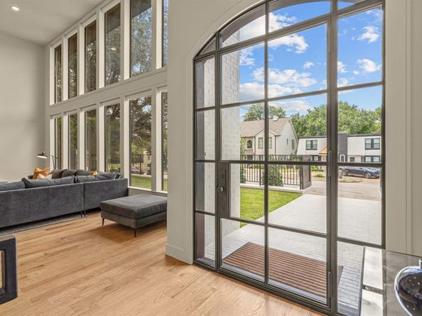 4712  Harley Avenue , Fort Worth Texas 76107