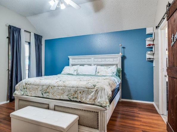 2704  Clearwater Drive , Mesquite Texas 75181