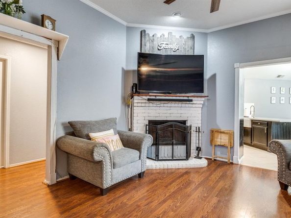 2704  Clearwater Drive , Mesquite Texas 75181
