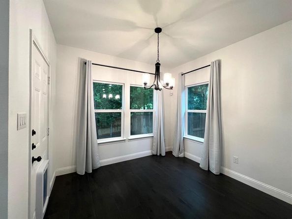 1409  Illinois Avenue , Fort Worth Texas 76104
