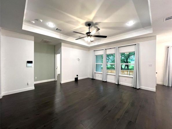 1409  Illinois Avenue , Fort Worth Texas 76104