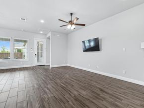 4760  Kings Garden Parkway , Arlington Texas 76005