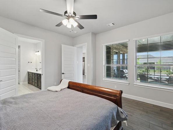 4760  Kings Garden Parkway , Arlington Texas 76005