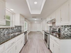 1305  Willow Way , Garland Texas 75043