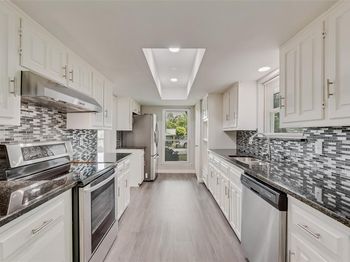 1305  Willow Way 