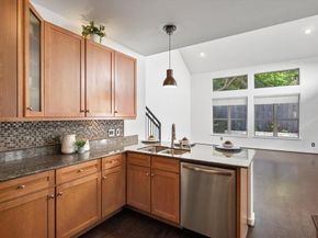 2544  Wedglea Drive , Dallas Texas 75211
