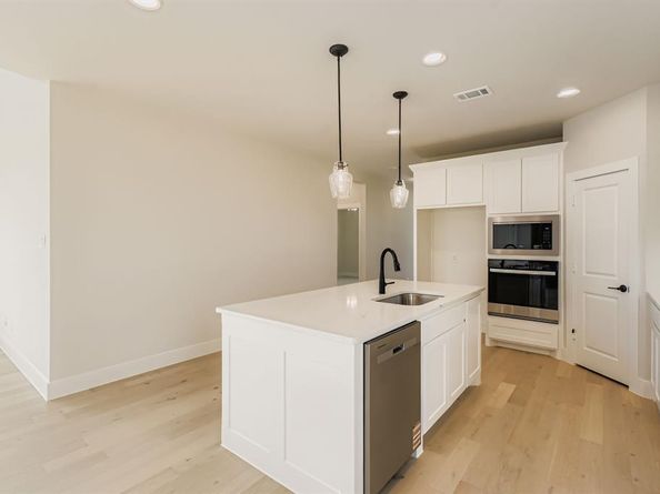 1712  Wandell Way , Fort Worth Texas 76052