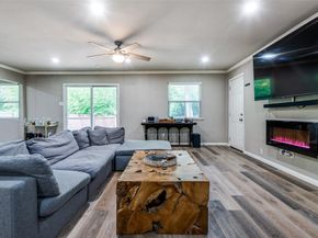 3467  Navajo Circle , Dallas Texas 75224