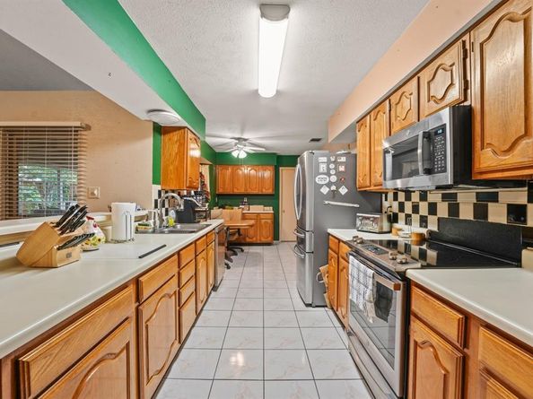 2609  Kimberly Drive , Garland Texas 75040