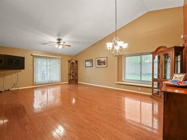 2609  Kimberly Drive , Garland Texas 75040