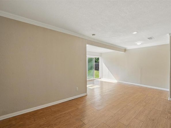 5605  Santa Fe Trail , Haltom City Texas 76148