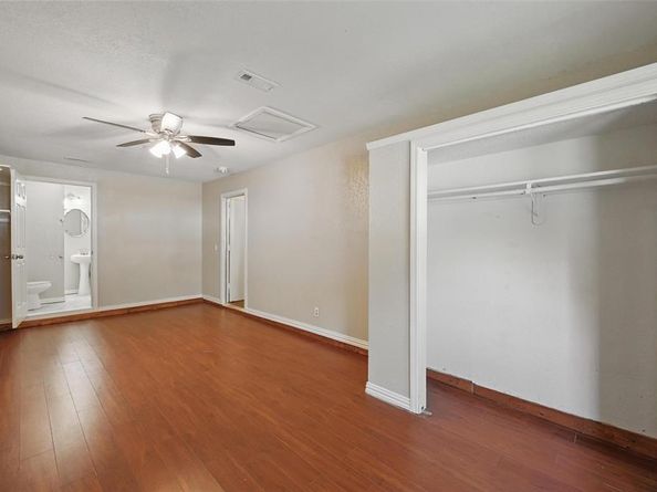 5605  Santa Fe Trail , Haltom City Texas 76148