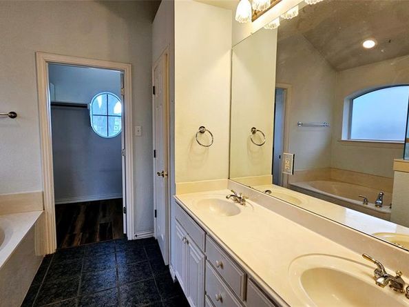 4825  Bridle Path Way , Fort Worth Texas 76244