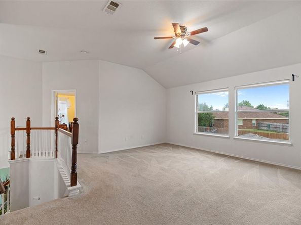 7005  Meadow Bend Drive , Arlington Texas 76002