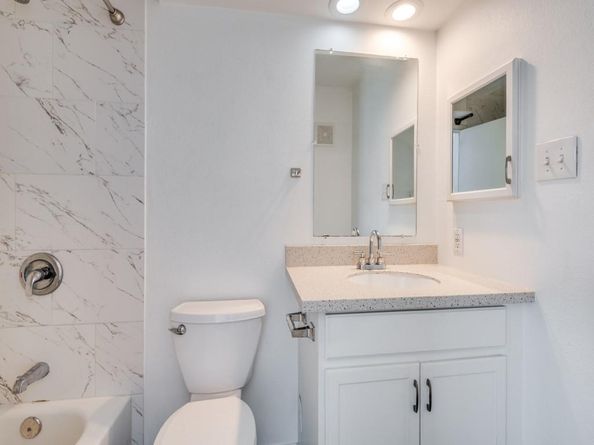 4113  Esters Road  605, Irving Texas 75038