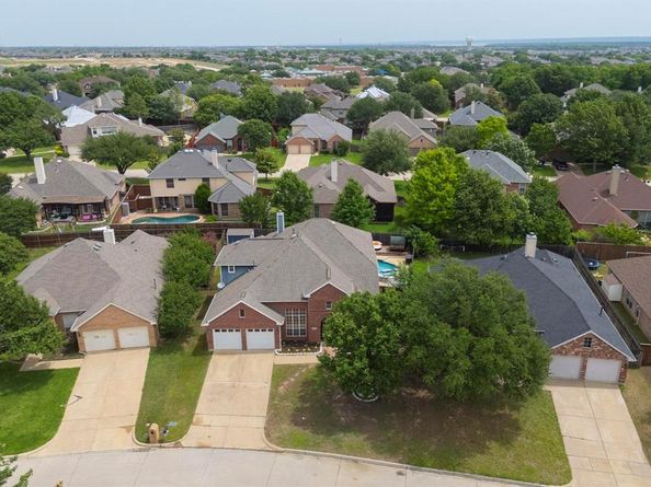 2202  Hodges Place , Mansfield Texas 76063