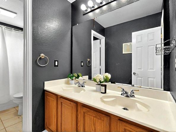 2202  Hodges Place , Mansfield Texas 76063