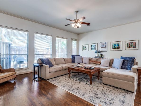 4507 W University Boulevard , Dallas Texas 75209