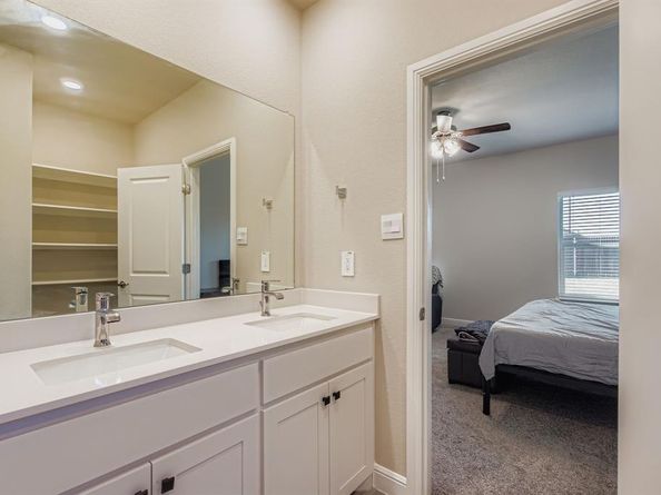 1309  Vintage Drive , Cedar Hill Texas 75104