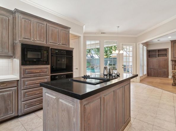 2209  Marblewood Drive , Plano Texas 75093