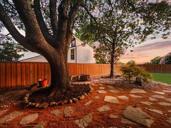 706 S Alamo Road , Rockwall Texas 75087