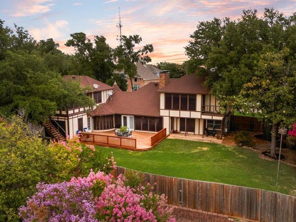 706 S Alamo Road , Rockwall Texas 75087