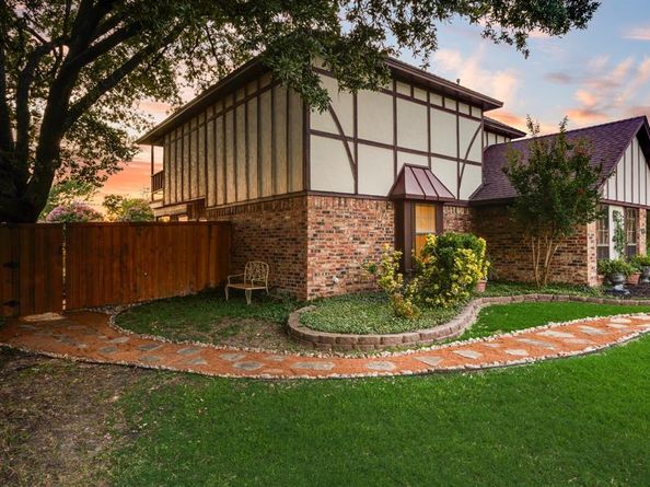 706 S Alamo Road , Rockwall Texas 75087