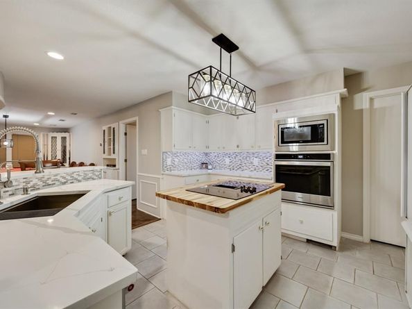 706 S Alamo Road , Rockwall Texas 75087